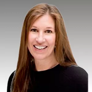 Caroline Johnson headshot
