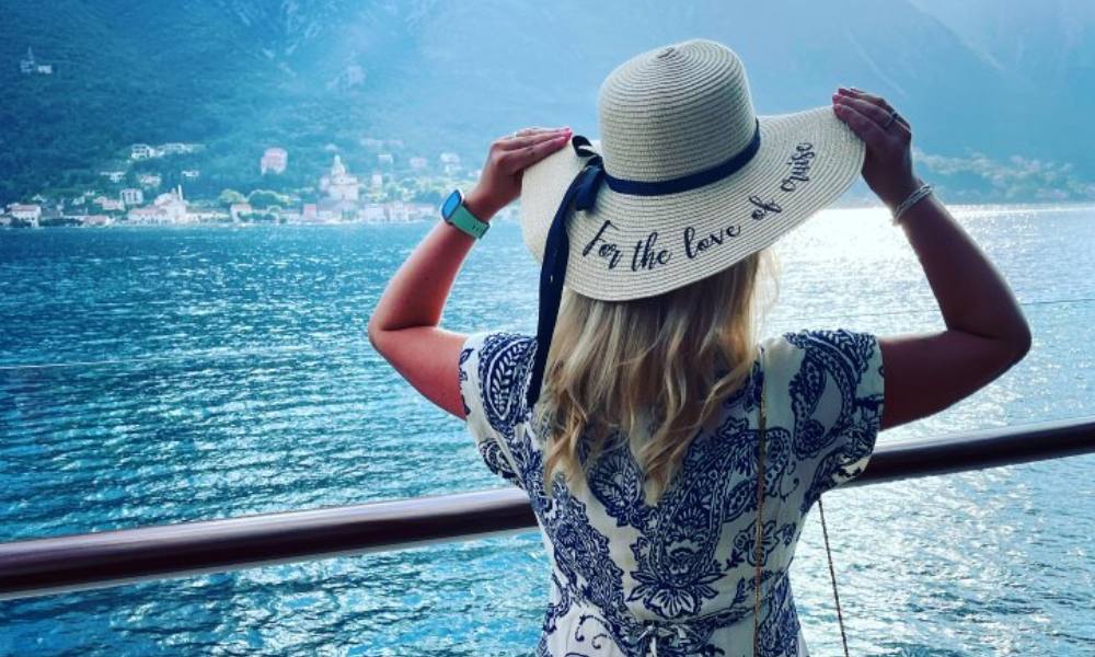 For The Love Of Cruise-Photo